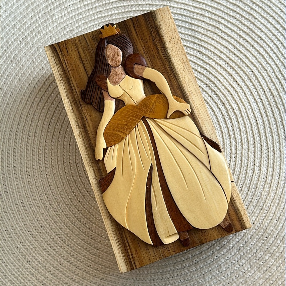 Handcrafted Wooden Princess Wall Art - Cream & Brown